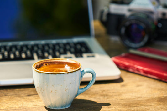 Coffee and Social Media: Brewing a Digital Community